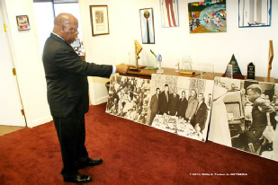 Congressman_John_Lewis.jpg