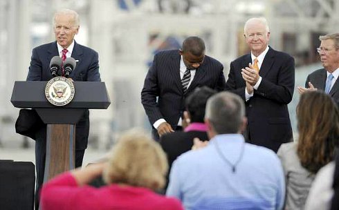 Joe_Biden_port_of_savannah.jpg